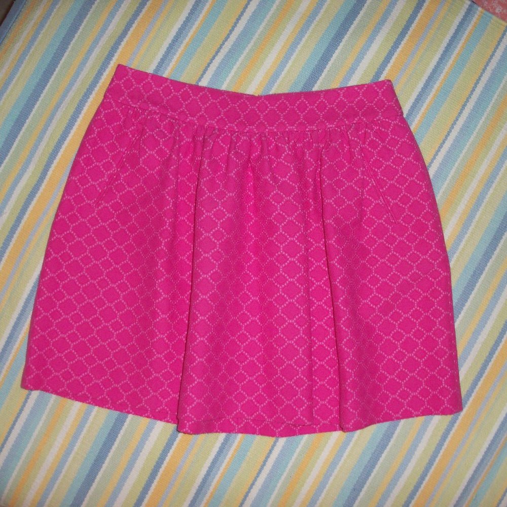 Crown & Ivy Pink Print Skirt Size 8